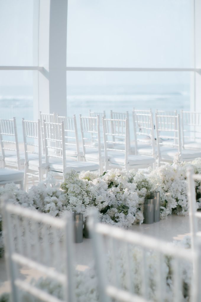 Jerry & Sinta Holy Matrimony Decoration at Ritz Carlton Bali by Infinity Wedding Planner - 016