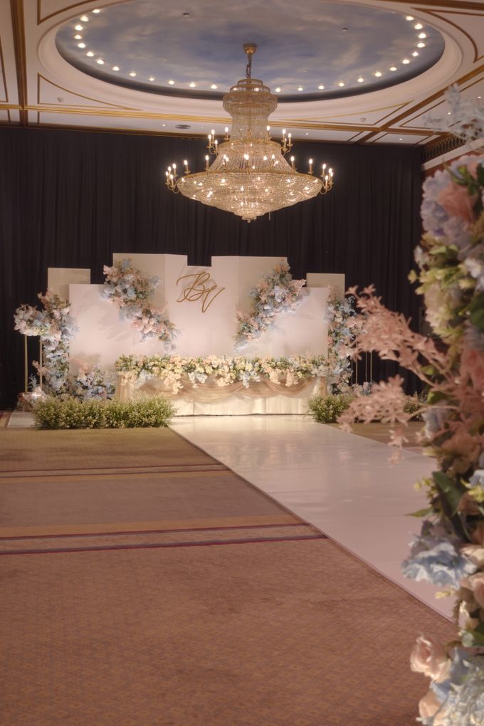 Bradley & Vita Wedding At The Dharmawangsa Hotel by Fiori.Co - 001 Bradley & Vita Wedding At The Dharmawangsa Hotel by Fiori.Co - 001