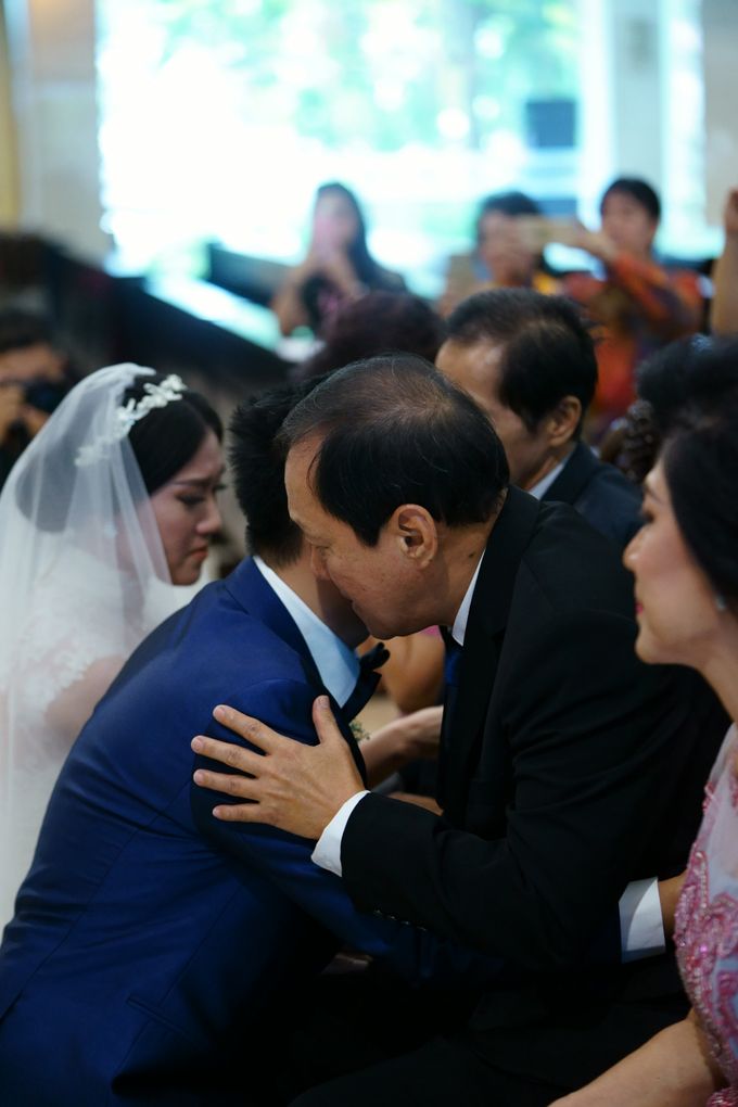 Vincent & Valen Holy Matrimony Day by Filia Pictures - 032 Vincent & Valen Holy Matrimony Day by Filia Pictures - 032