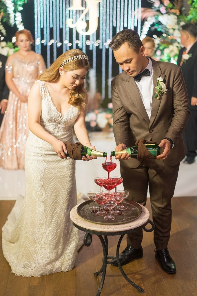 Robbyn & Jessica Wedding Reception by Golf Graha Famili - 006 Robbyn & Jessica Wedding Reception by Golf Graha Famili - 006