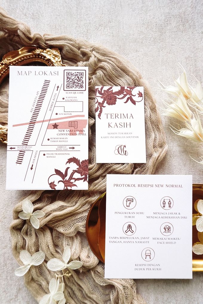 Javanese Maroon by Trouvaille Invitation - 011