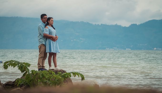 Prewed Batak Danau Toba by tobature lake toba photography - 008