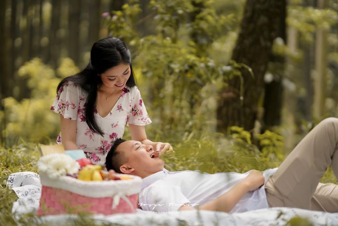 Pre-Wedding by Yosye Hamid Photography - 021 Pre-Wedding by Yosye Hamid Photography - 021