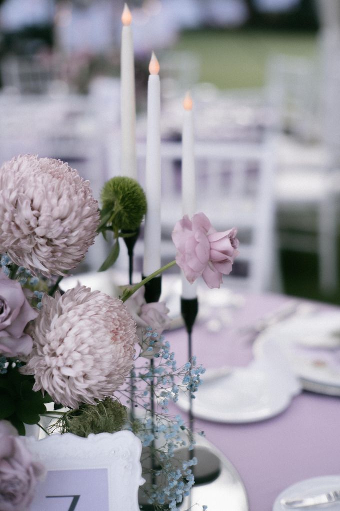 Jerry & Sinta Wedding Decoration at Ritz Carlton Bali by Valentine Wedding Decoration - 038 Jerry & Sinta Wedding Decoration at Ritz Carlton Bali by Valentine Wedding Decoration - 038