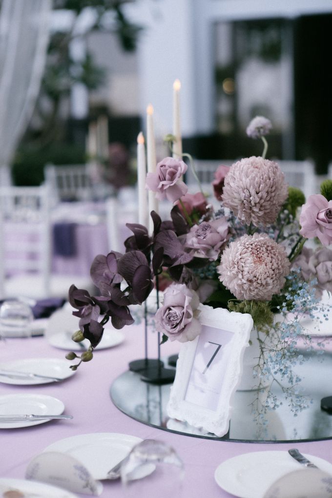 Jerry & Sinta Wedding Decoration at Ritz Carlton Bali by Valentine Wedding Decoration - 036 Jerry & Sinta Wedding Decoration at Ritz Carlton Bali by Valentine Wedding Decoration - 036