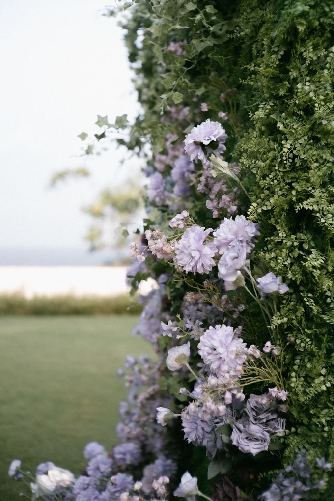 Jerry & Sinta Wedding Decoration at Ritz Carlton Bali by Valentine Wedding Decoration - 023 Jerry & Sinta Wedding Decoration at Ritz Carlton Bali by Valentine Wedding Decoration - 023