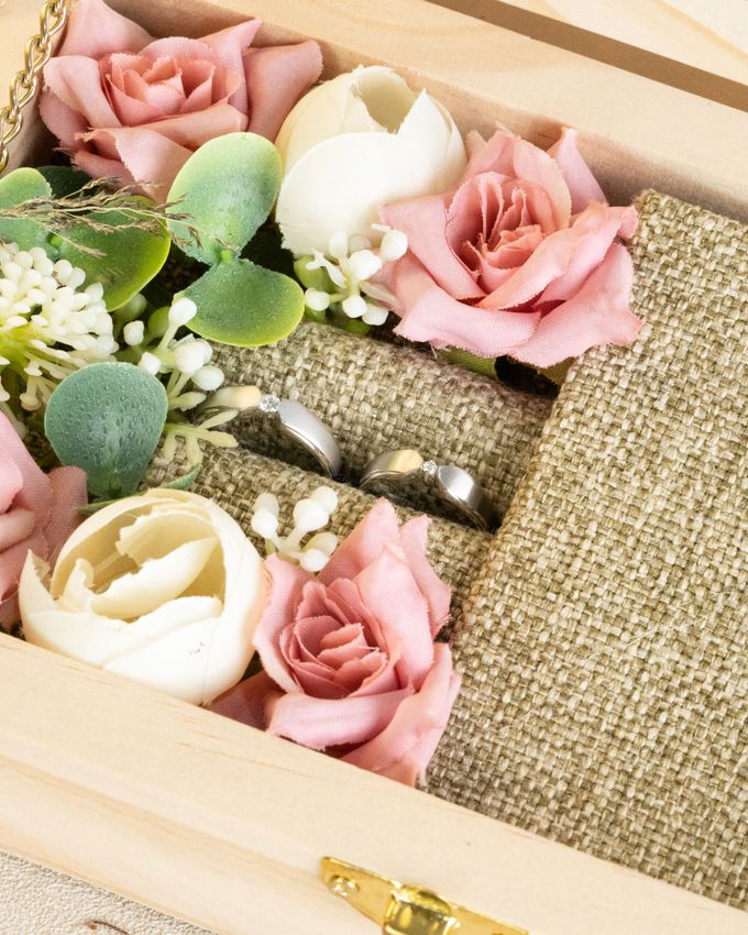 Wedding Ring Paket Seserahan by Emily Jewelry - 003 Wedding Ring Paket Seserahan by Emily Jewelry - 003