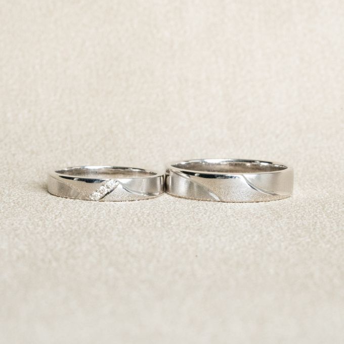 Wedding Ring Paket Seserahan by Emily Jewelry - 007 Wedding Ring Paket Seserahan by Emily Jewelry - 007