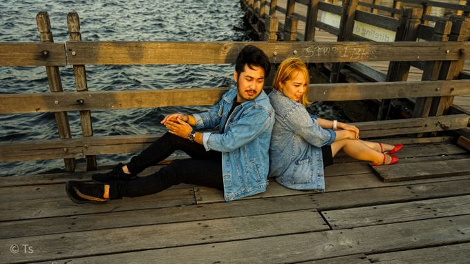 Ernst & Eci Pre-Wedding With Jeans by Ikigai Art Production - 002