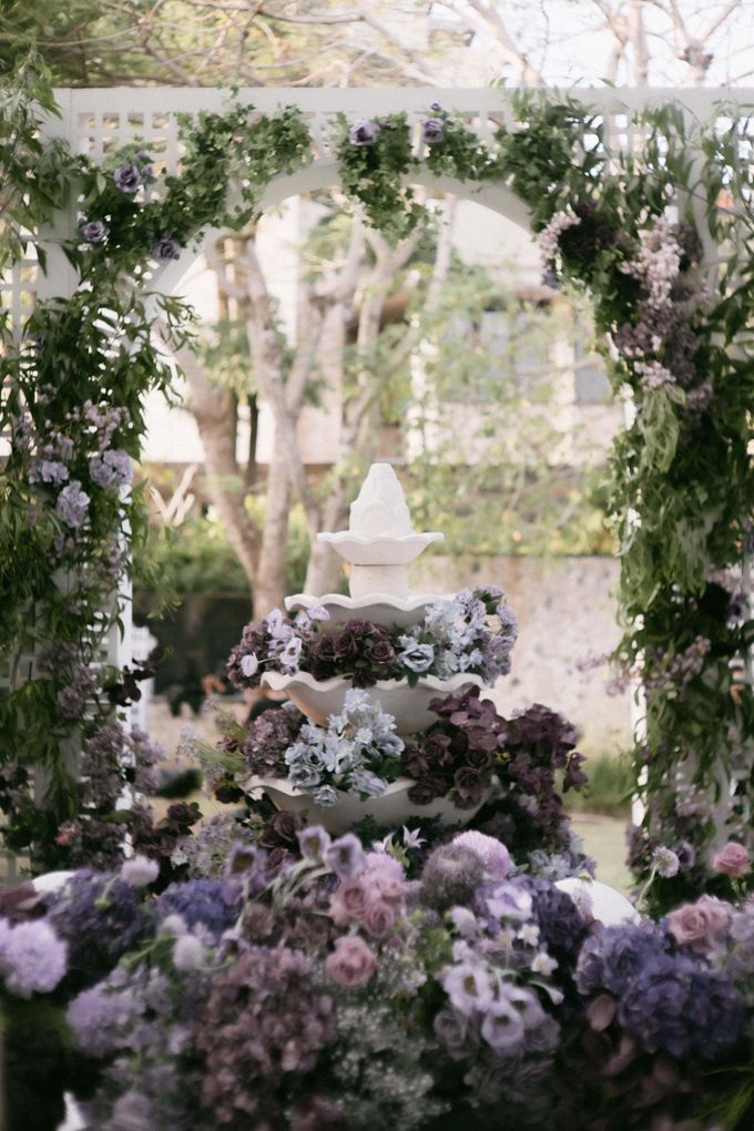 Jerry & Sinta Wedding Decoration at Ritz Carlton Bali by Valentine Wedding Decoration - 025 Jerry & Sinta Wedding Decoration at Ritz Carlton Bali by Valentine Wedding Decoration - 025