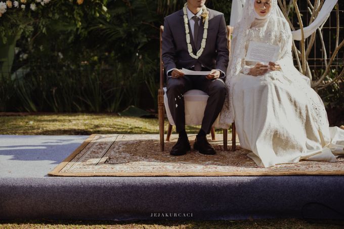 Peaceful and Intimate Wedding of Nyoman and Rama by Jejakurcaci - 030 Peaceful and Intimate Wedding of Nyoman and Rama by Jejakurcaci - 030