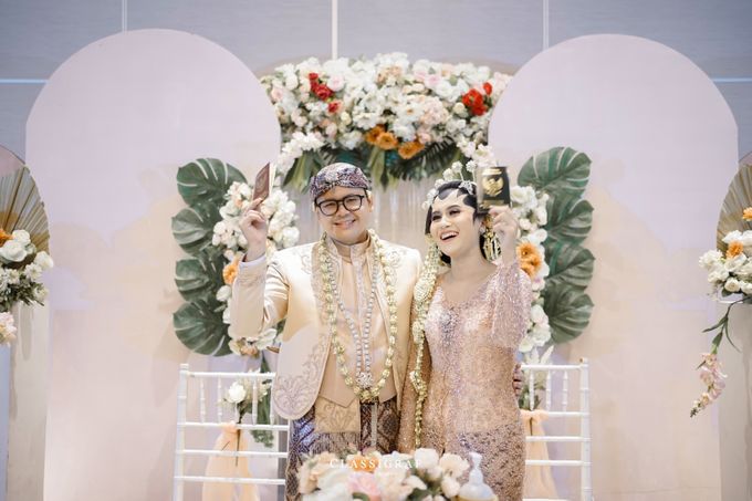 The Wedding of Ms. Nimas & Mr. Ababil by Kolibree Enterprise & Entertainment - 021 The Wedding of Ms. Nimas & Mr. Ababil by Kolibree Enterprise & Entertainment - 021