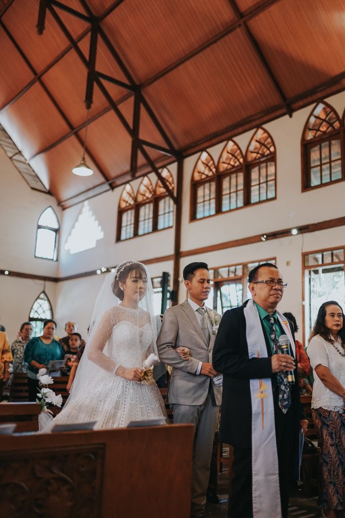 Wedding of Margaretha & Purwo Adi by Ariel Photography - 016 Wedding of Margaretha & Purwo Adi by Ariel Photography - 016