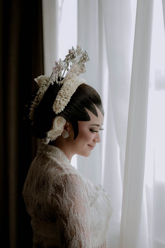 Devita & Ivan Wedding by Casablanca Design - 003