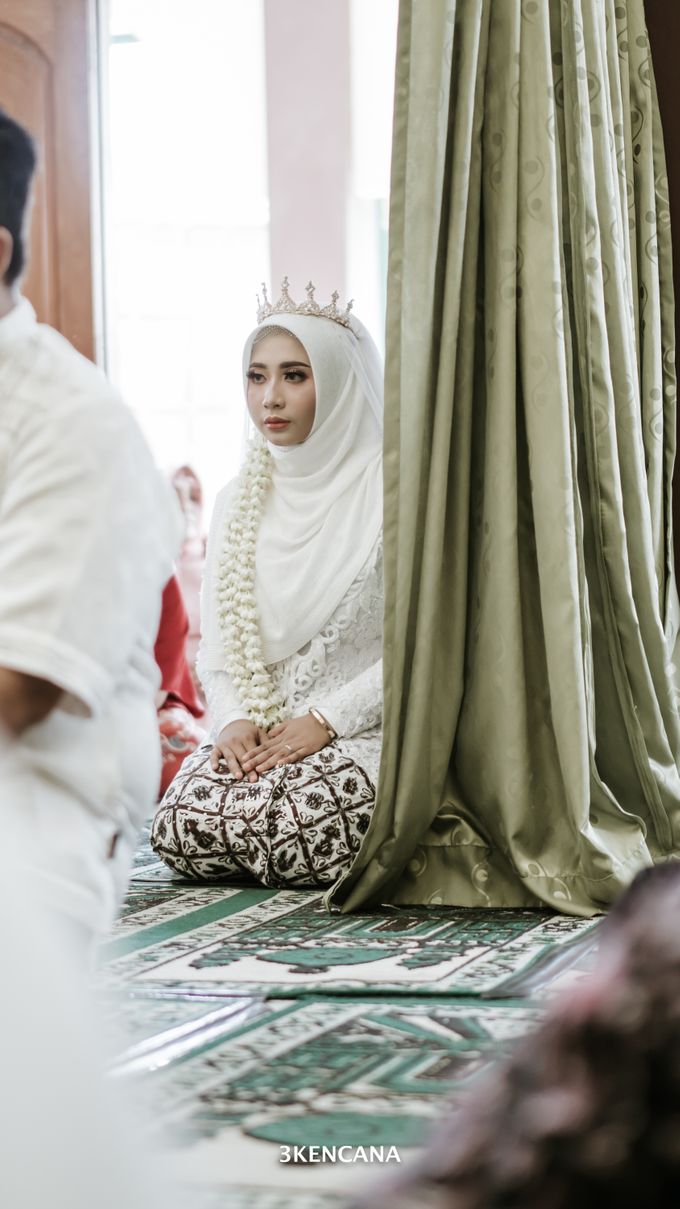 Akad Muslim Vera By 3KENCANA PHOTOGRAPHY Bridestorycom