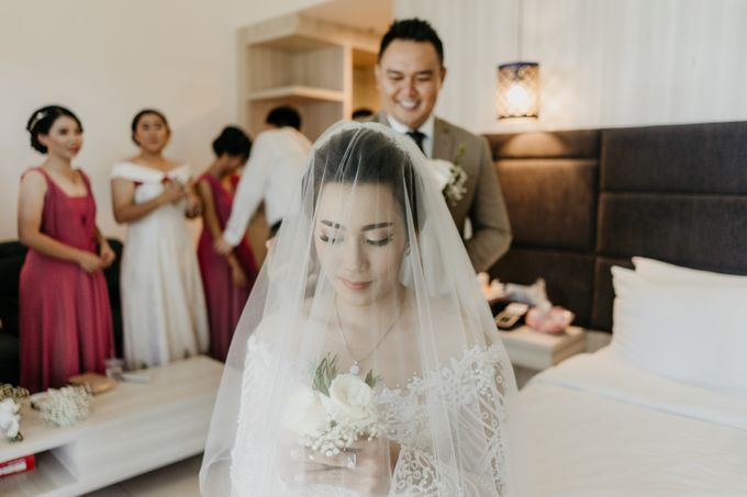 The Wedding of Hendrik & Mega by bridestore indonesia - 022 The Wedding of Hendrik & Mega by bridestore indonesia - 022