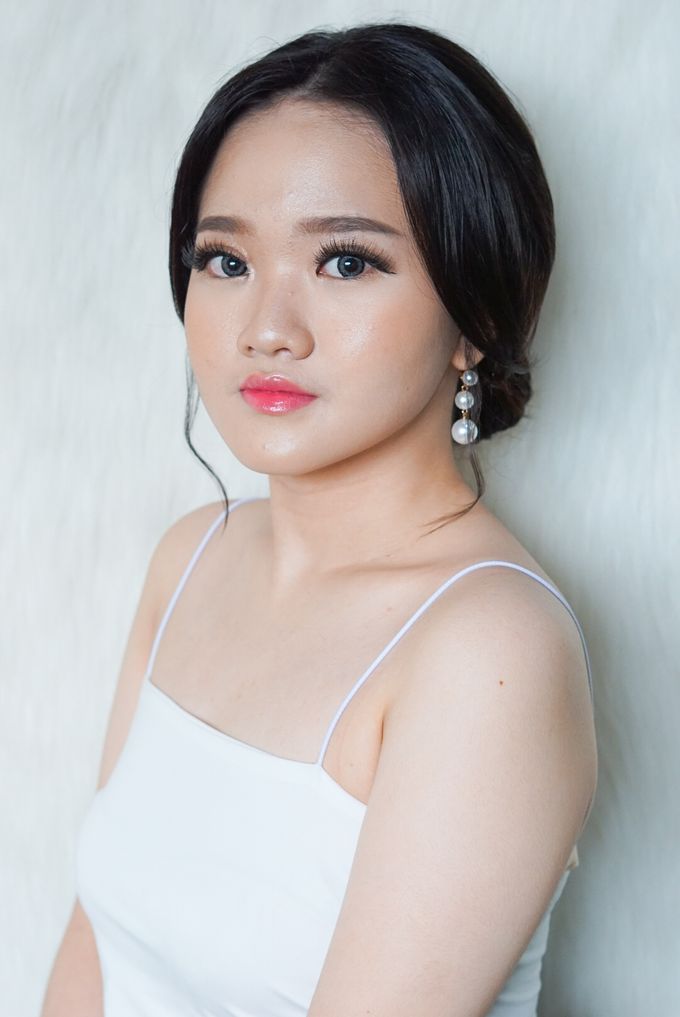 MS. ESTHER by Theresia Feegy MUA - 001 MS. ESTHER by Theresia Feegy MUA - 001