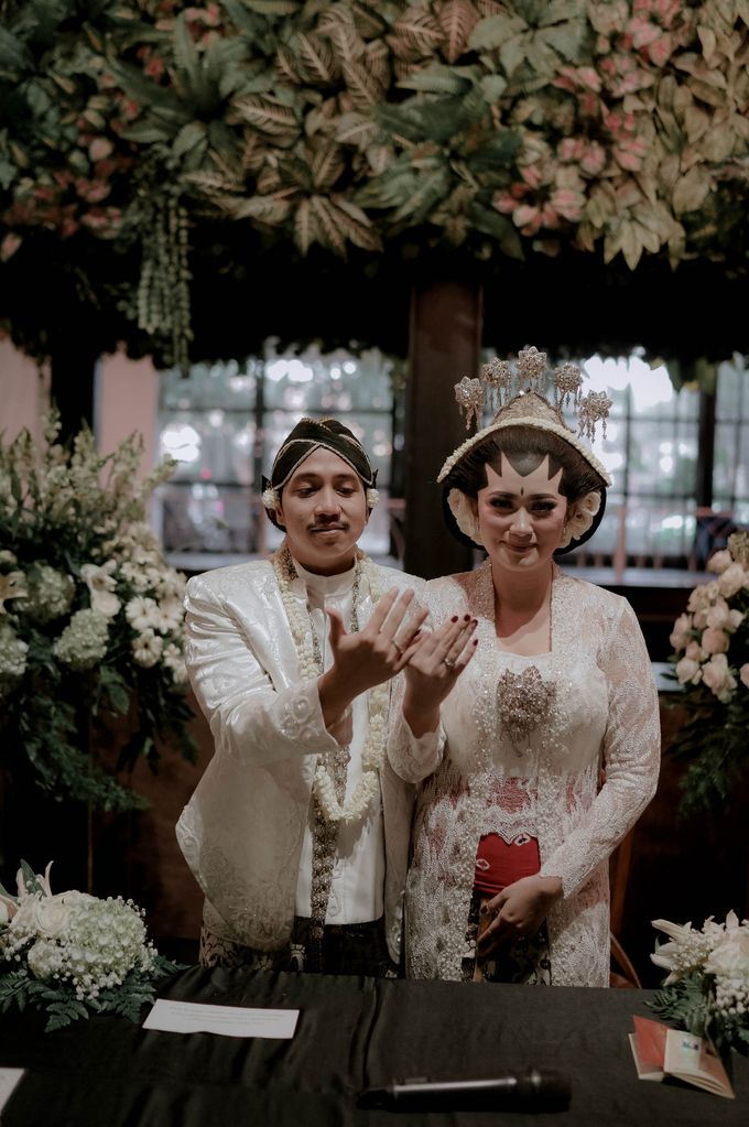 Devita & Ivan Wedding by Akuwedding - 023 Devita & Ivan Wedding by Akuwedding - 023
