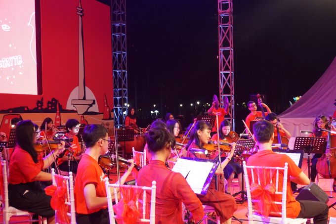 Nyalakan Indonesia by OCBC NISP by Mahawaditra Symphony Orchestra - 006