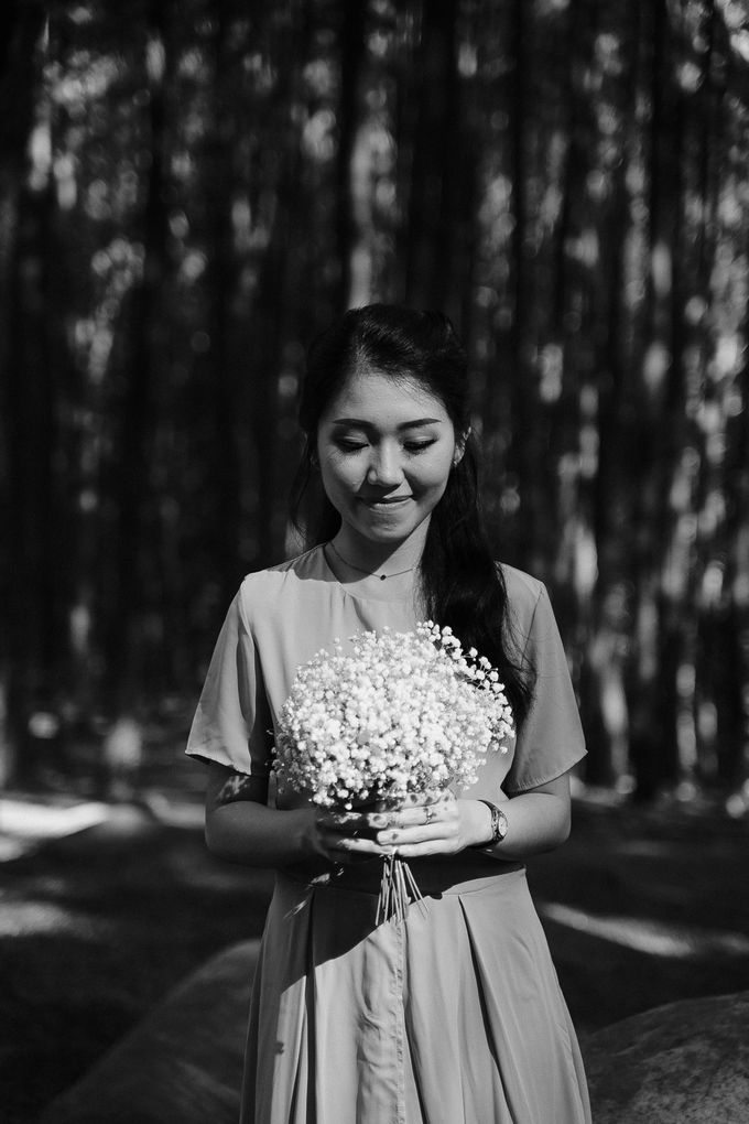 Kaleb & Eunike Pre-Wedding Photoshoot by Dustin Hendarlim - 007 Kaleb & Eunike Pre-Wedding Photoshoot by Dustin Hendarlim - 007