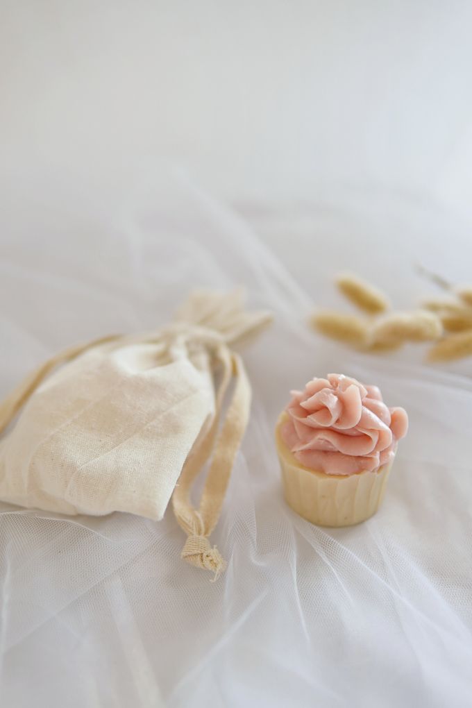 Cupcake Natural Handmade Soap by Jollene Gifts - 008 Cupcake Natural Handmade Soap by Jollene Gifts - 008