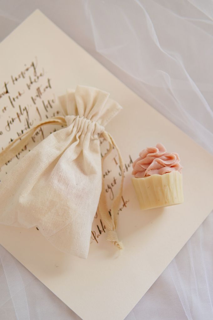 Cupcake Natural Handmade Soap by Jollene Gifts - 009 Cupcake Natural Handmade Soap by Jollene Gifts - 009