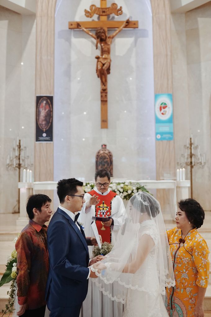 Vincent & Valen Holy Matrimony Day by Filia Pictures - 034 Vincent & Valen Holy Matrimony Day by Filia Pictures - 034