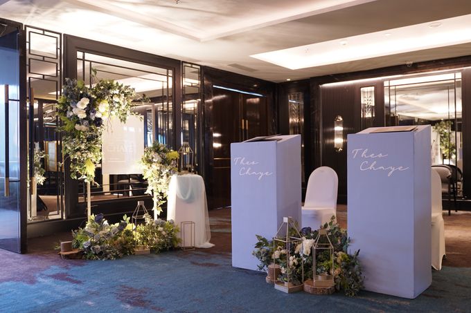 Theo & Chaye Wedding At JHL Solitaire Serpong by Fiori.Co - 007