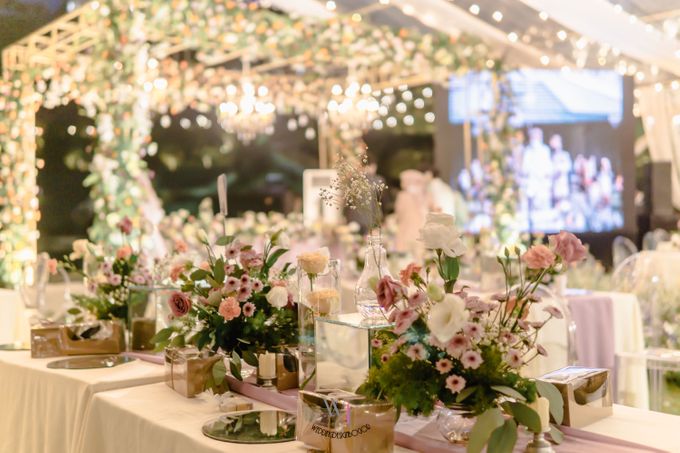 From the Wedding of Sadeya & Aldo at Private Villa by Wedding Design Bogor - 026 From the Wedding of Sadeya & Aldo at Private Villa by Wedding Design Bogor - 026