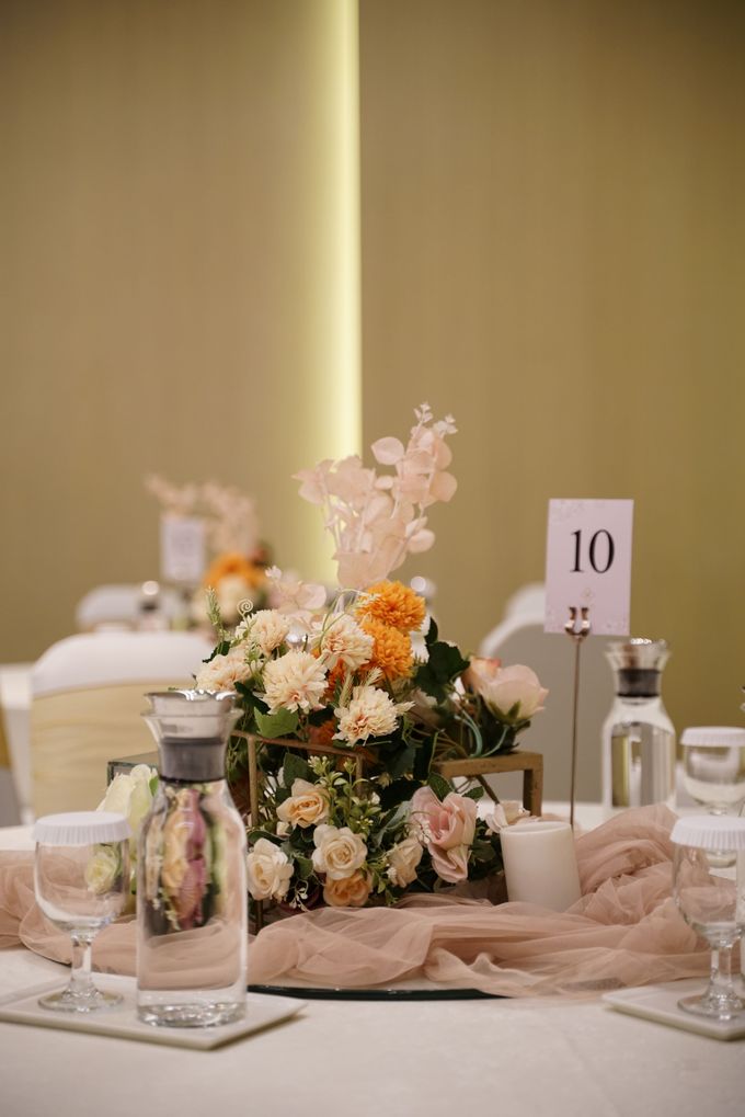 Vincent & Viana Wedding At Pullman Thamrin by Fiori.Co - 007