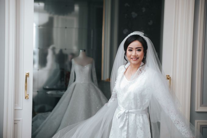 Evelyn & Jossy Wedding Preparation at Four Season Hotel by GoFotoVideo - 027 Evelyn & Jossy Wedding Preparation at Four Season Hotel by GoFotoVideo - 027