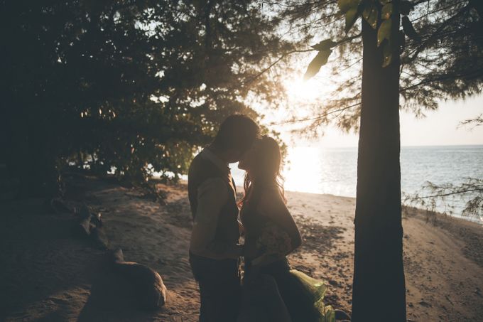 Simon & Ivana prewedding at pulau seribu by GoFotoVideo - 013 Simon & Ivana prewedding at pulau seribu by GoFotoVideo - 013