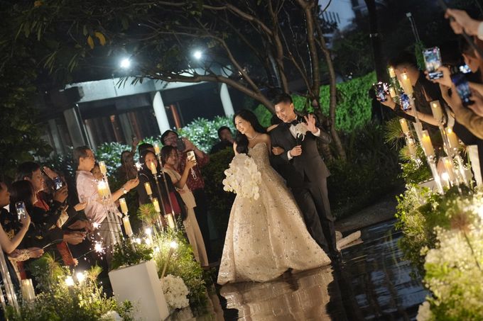 Vincent & Annas Wedding At Shangrila Jakarta by Fiori.Co - 023 Vincent & Annas Wedding At Shangrila Jakarta by Fiori.Co - 023