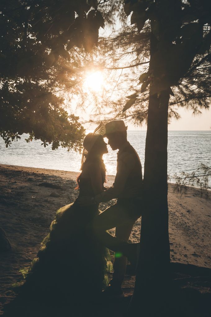 Simon & Ivana prewedding at pulau seribu by GoFotoVideo - 015 Simon & Ivana prewedding at pulau seribu by GoFotoVideo - 015