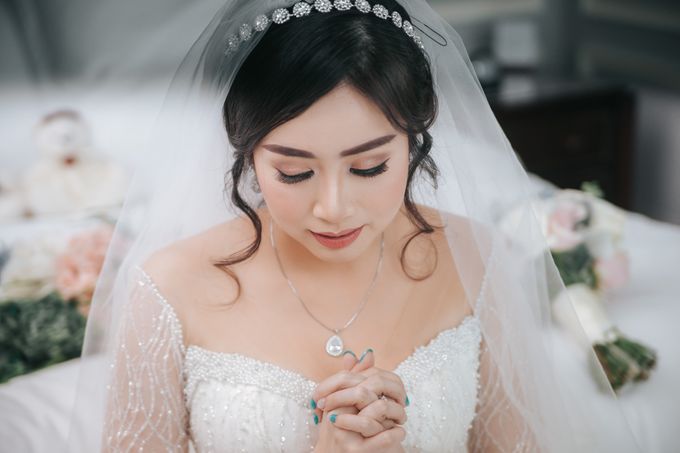 Evelyn & Jossy Wedding Preparation at Four Season Hotel by GoFotoVideo - 045 Evelyn & Jossy Wedding Preparation at Four Season Hotel by GoFotoVideo - 045