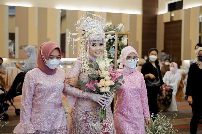 The Wedding of Nurul & Qodri at Horison Hotel by Decor Everywhere - 022