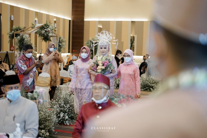 The Wedding of Nurul & Qodri at Horison Hotel by Decor Everywhere - 023