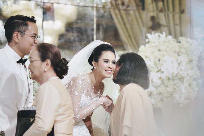 A WEDDING AT FOUR SEASONS by AIRY - 037 A WEDDING AT FOUR SEASONS by AIRY - 037