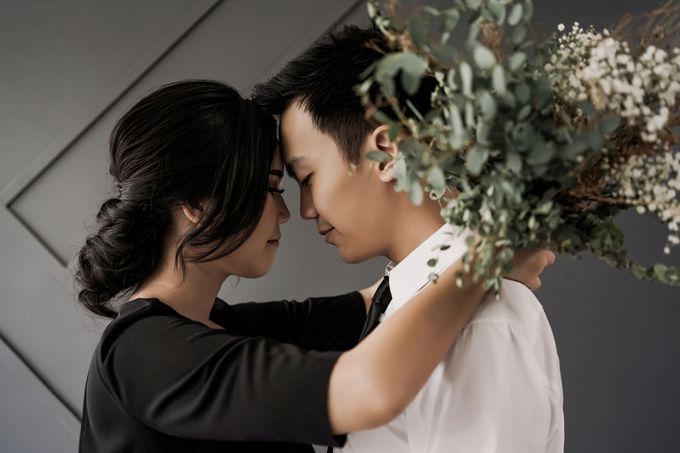 Erick & Indri Couple Session by IMPARTA.CO - 012 Erick & Indri Couple Session by IMPARTA.CO - 012