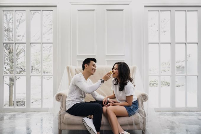 Erick & Indri Couple Session by IMPARTA.CO - 016 Erick & Indri Couple Session by IMPARTA.CO - 016