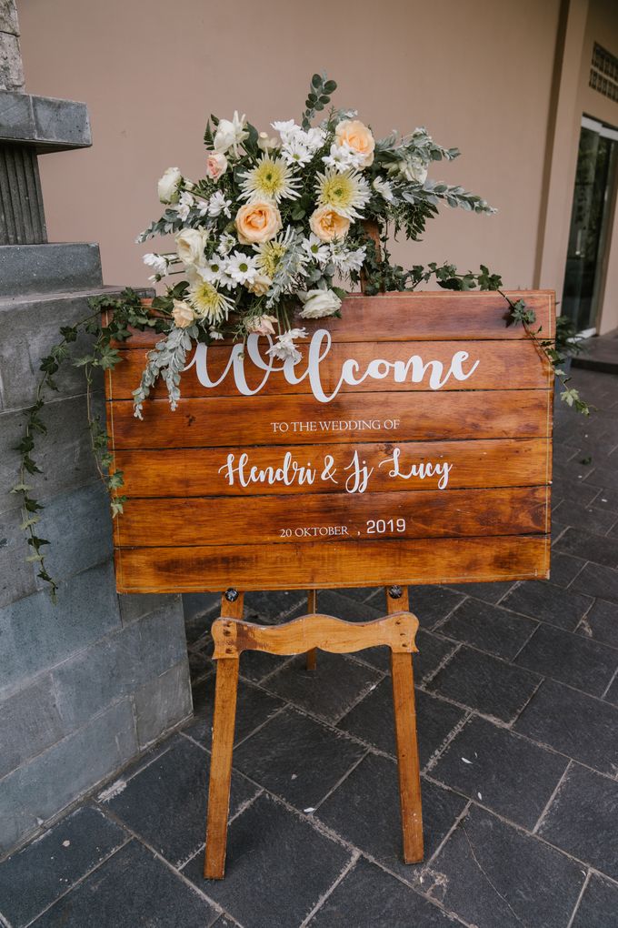 The Wedding of Hendri & Lucy by Miracle Wedding Bali - 041