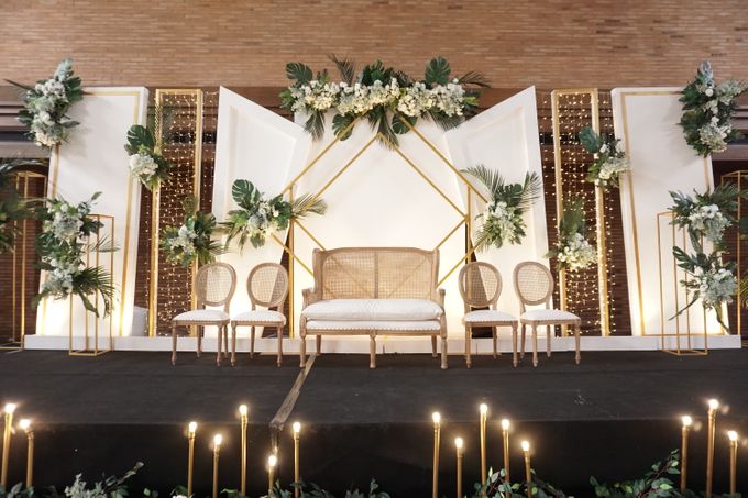Alvin & Anggraeni Wedding At United Grand Hall by United Grand Hall - 006