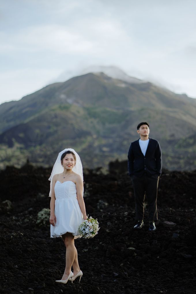 Prewedding of Hengky & Iris at Mount Batur Bali by Warna Project - 005