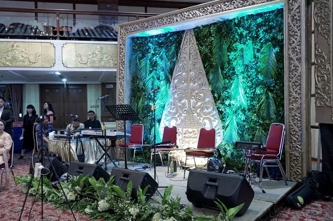 Berti & Silas Decoration by Our Wedding & Event Organizer - 016