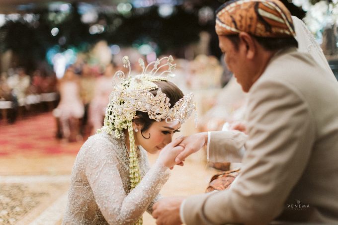 Arman & Alya Traditional Wedding Day by Stupa Caspea Event Decoration - 015