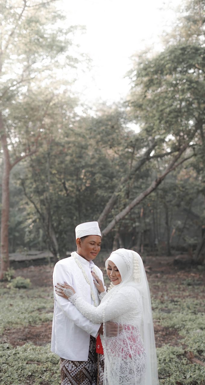 Wedding Akad + Resepsi by Kontak Lensa Photography - 030 Wedding Akad + Resepsi by Kontak Lensa Photography - 030