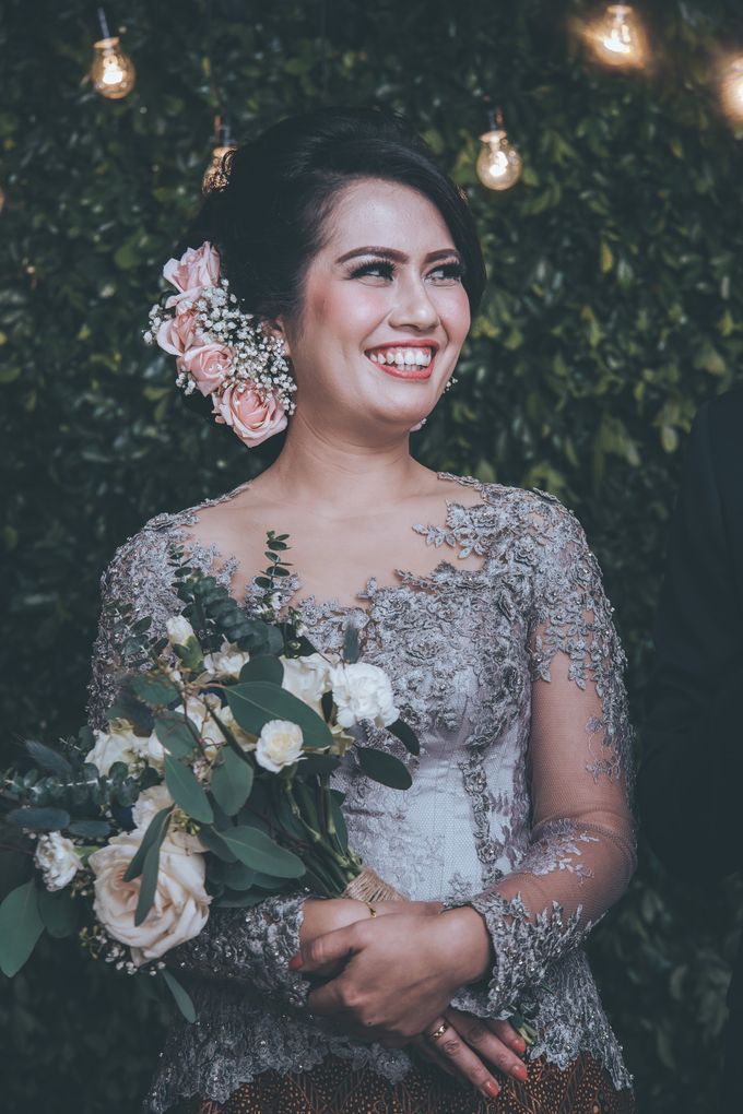 Resepsi Pernikahan Satria & Putri at Hotel Atlet Century by GoFotoVideo - 004 Resepsi Pernikahan Satria & Putri at Hotel Atlet Century by GoFotoVideo - 004