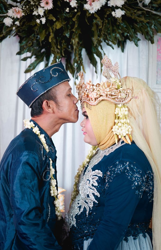 Ratih & Rahman Wedding by Onestep Production - 002