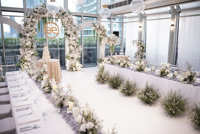 Anthony & Erna Wedding At Penthouse Hyatt by Fiori.Co - 004