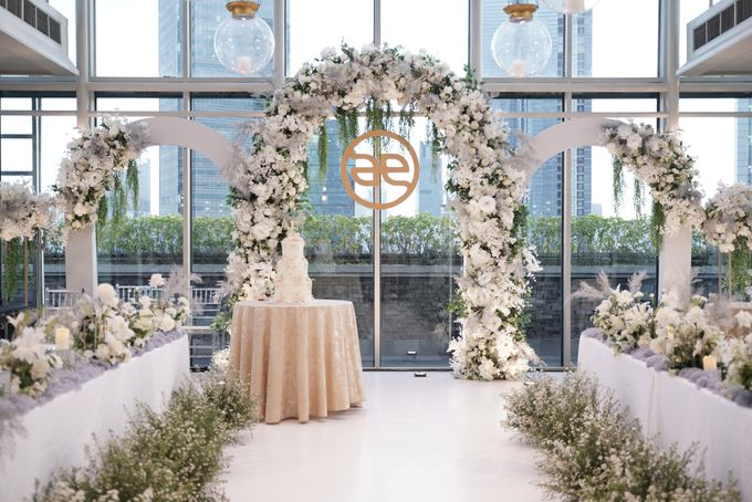 Anthony & Erna Wedding At Penthouse Hyatt by Fiori.Co - 013